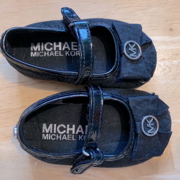 Baby size 3 Michael Kors Shoes - Picture 3 of 3